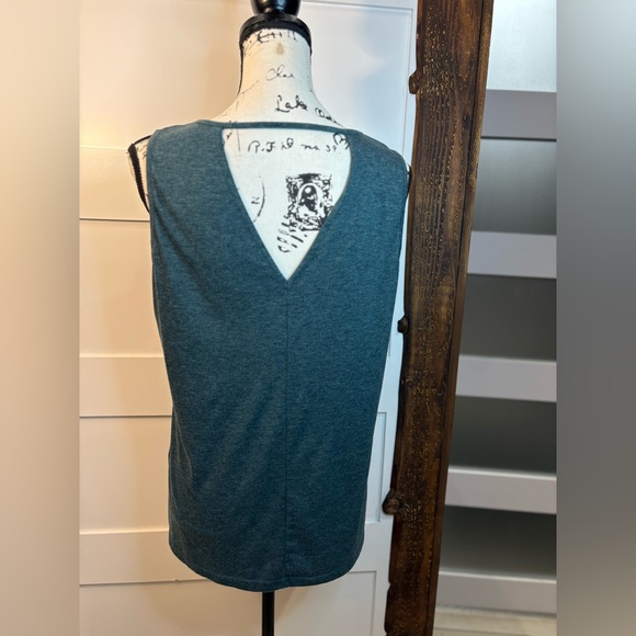 Poetsky Teal Sleeveless Top Size Large Cotton Spandex Blend Soft Tank Blouse - Picture 2 of 7